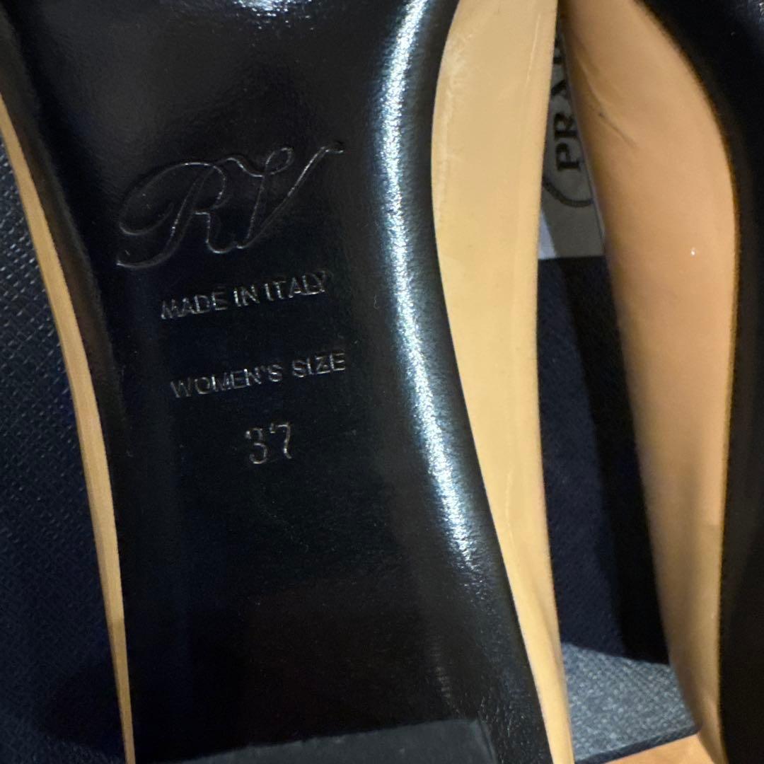 激美品！Roger Vivier ベージュ スクエアトゥパンプス 中ヒール