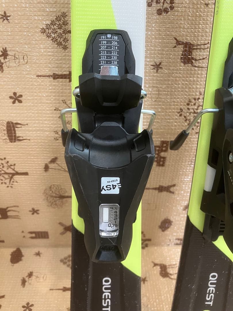 スキー板・ブーツセット　キッズ