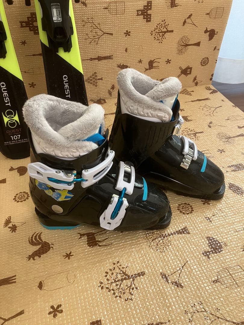 スキー板・ブーツセット　キッズ