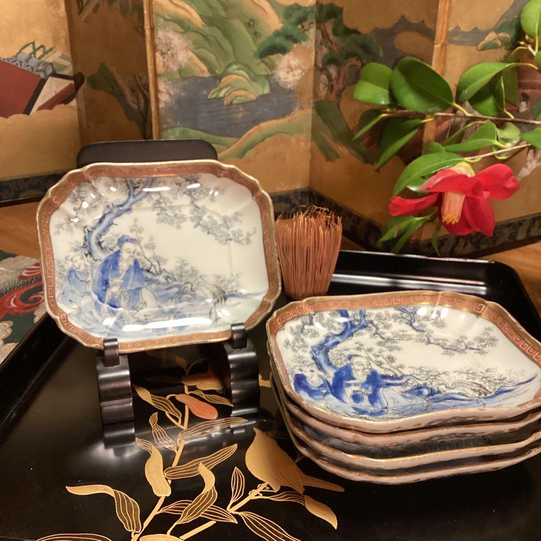 A913 古伊万里　染錦手　変形角皿　梅と文人紋様　　５枚