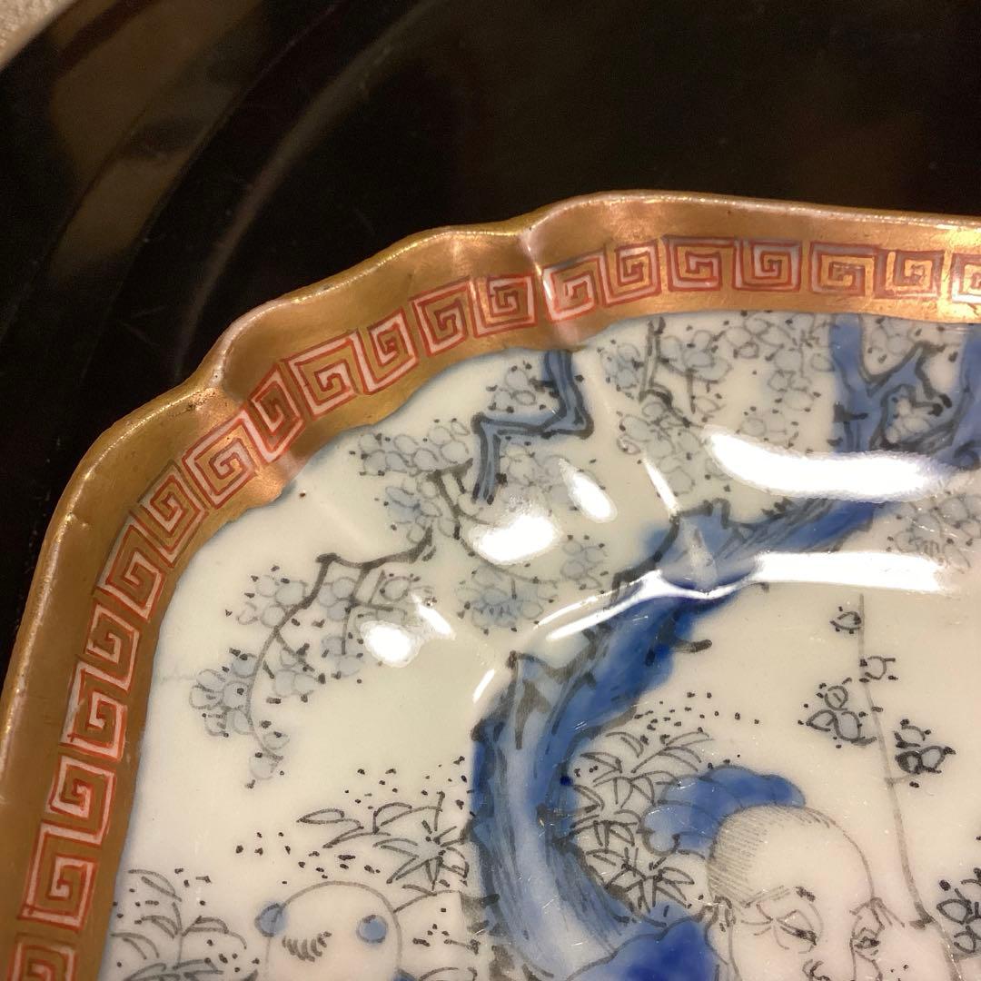 A913 古伊万里　染錦手　変形角皿　梅と文人紋様　　５枚