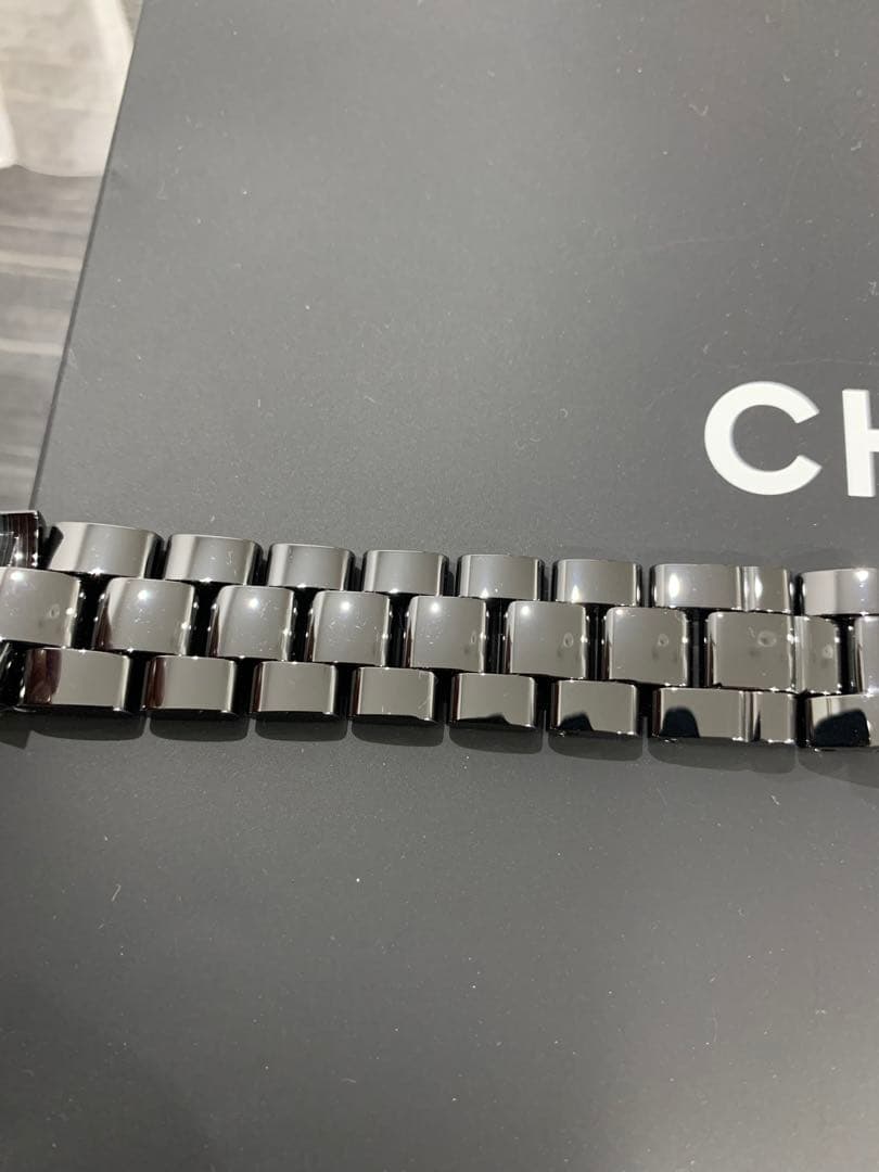 CHANEL純正セラミックベルトJ12 38ミリサイズ　腕周り20センチ調整済み