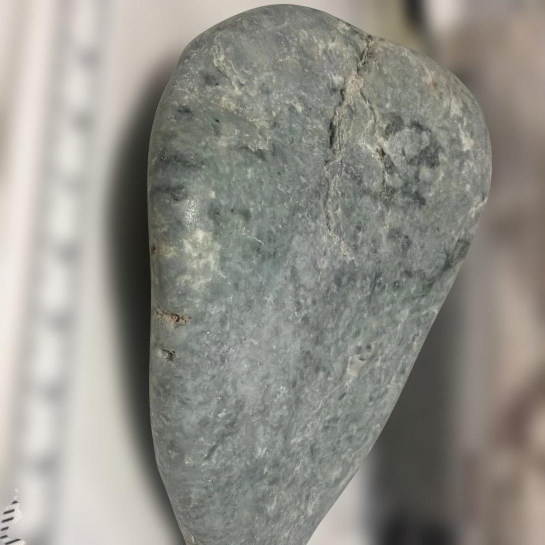 く*ん様 糸魚川翡翠 海石原石