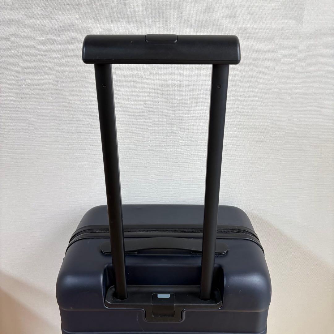 無印良品　MUJI バーを自由に調節できるハードキャリーケース 36L ネイビー