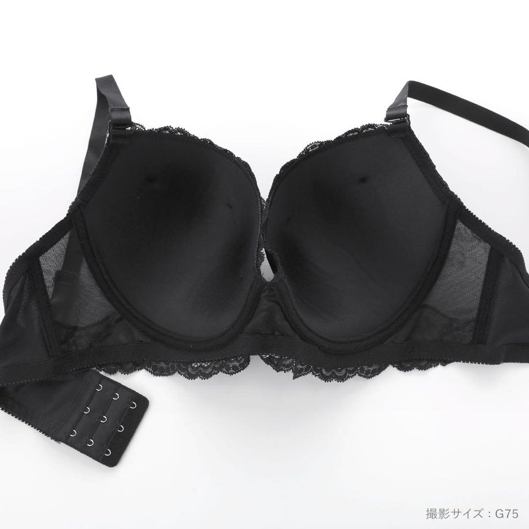 大人気❤️ワンカラーストリング❤️上下セット❤️全2色❤️ヒモパン❤️大きいサイズあり❤️