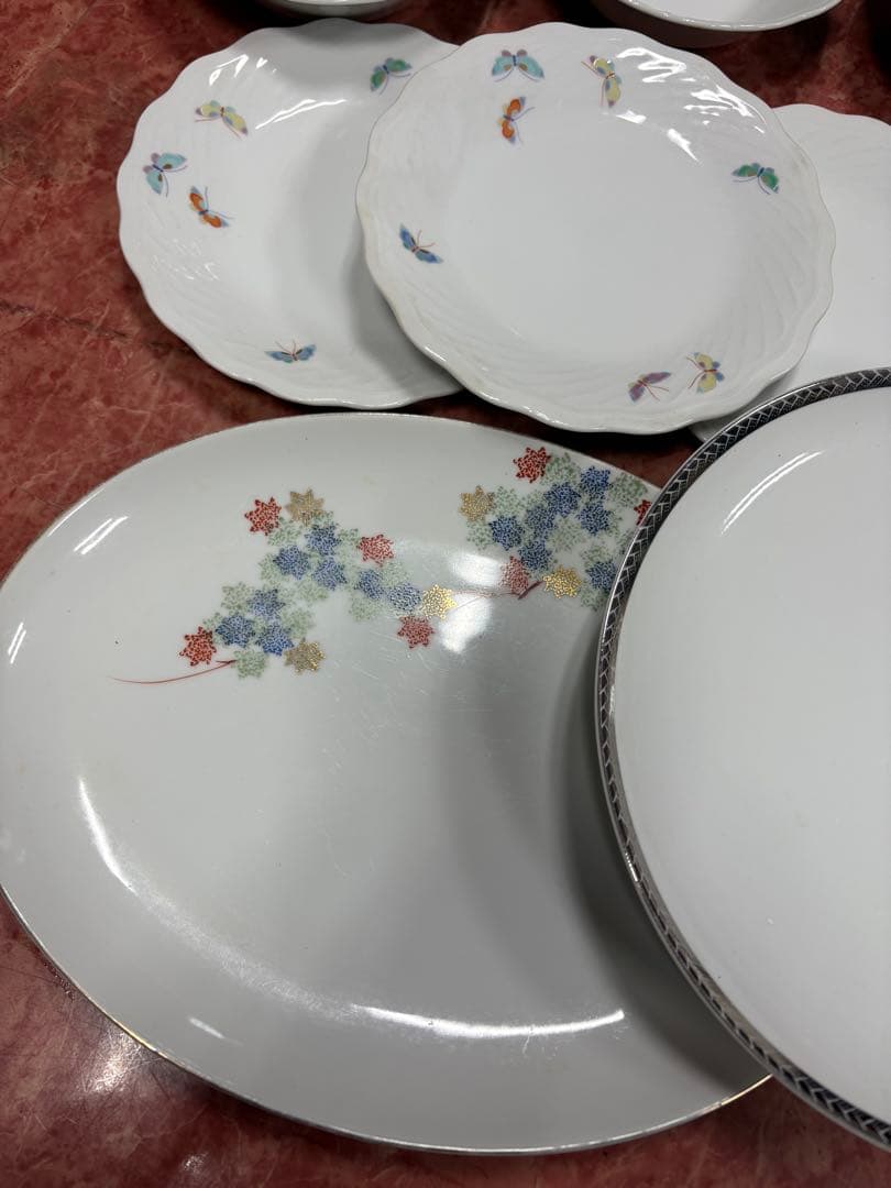 YP0206 深川製磁　食器まとめ売り　皿　小皿　中鉢　大皿　箸置き　有田焼