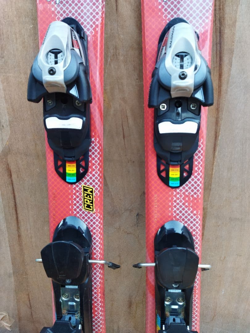 サロモン　SALOMON　S−board ショートスキー　板　赤　レッド