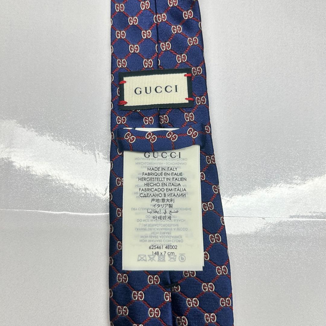 GUCCI グッチ 未使用級 近年タグ ネクタイGG柄 蜂 ビー 人気 ネイビー