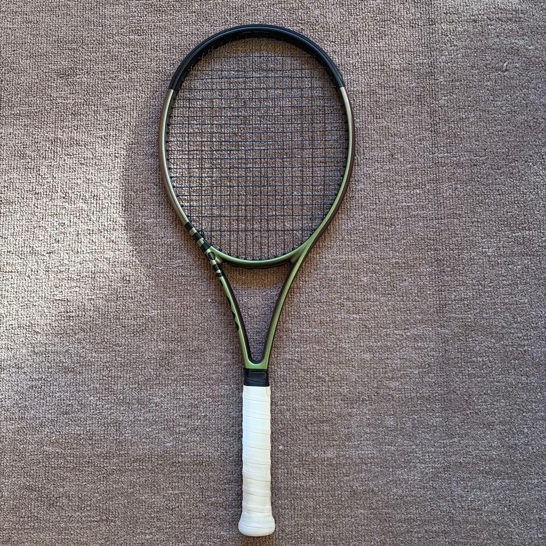 ［美品］BLADE100 Wilson（ウィルソン）ラケット