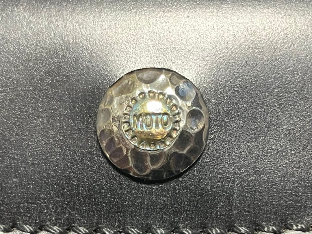 【emu】MOTO モト　ミドルウォレット　コードバン　ROCADO社
