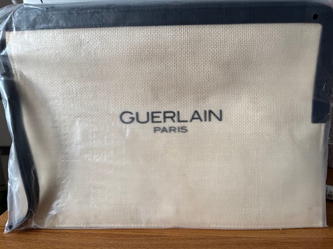 GUERLAIN L'ART & LA MATIÈRE 香水セットおまけ付き