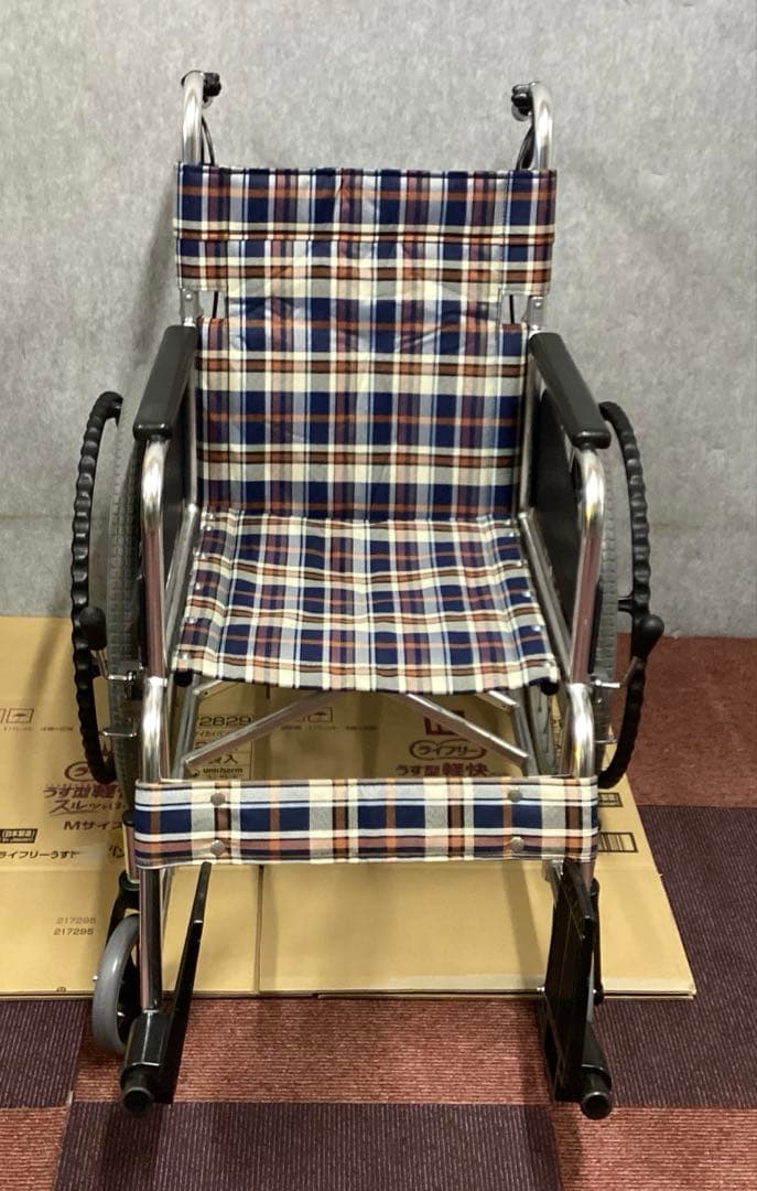 中古自走車いす　マツナガ　AR200B-40