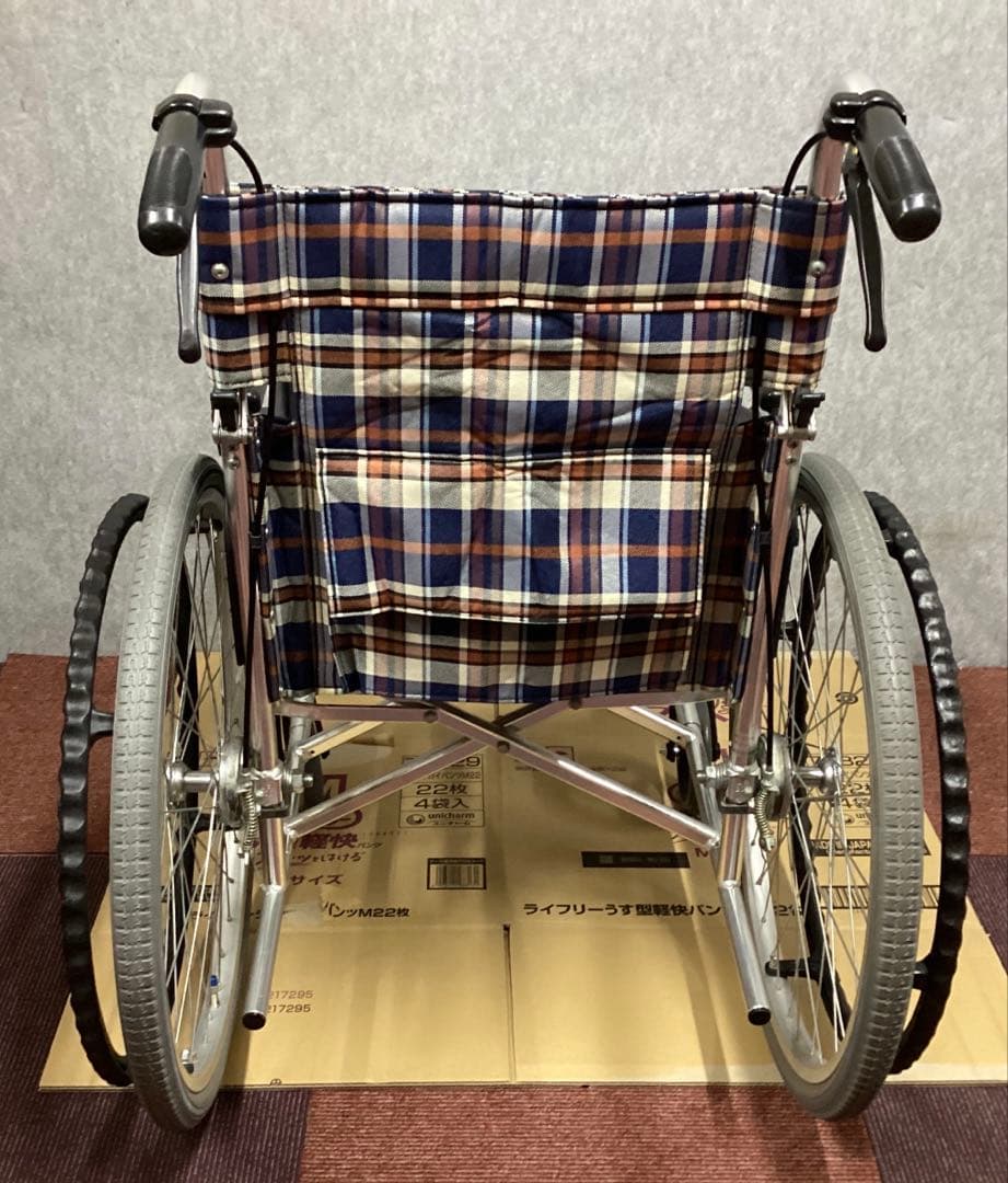 中古自走車いす　マツナガ　AR200B-40