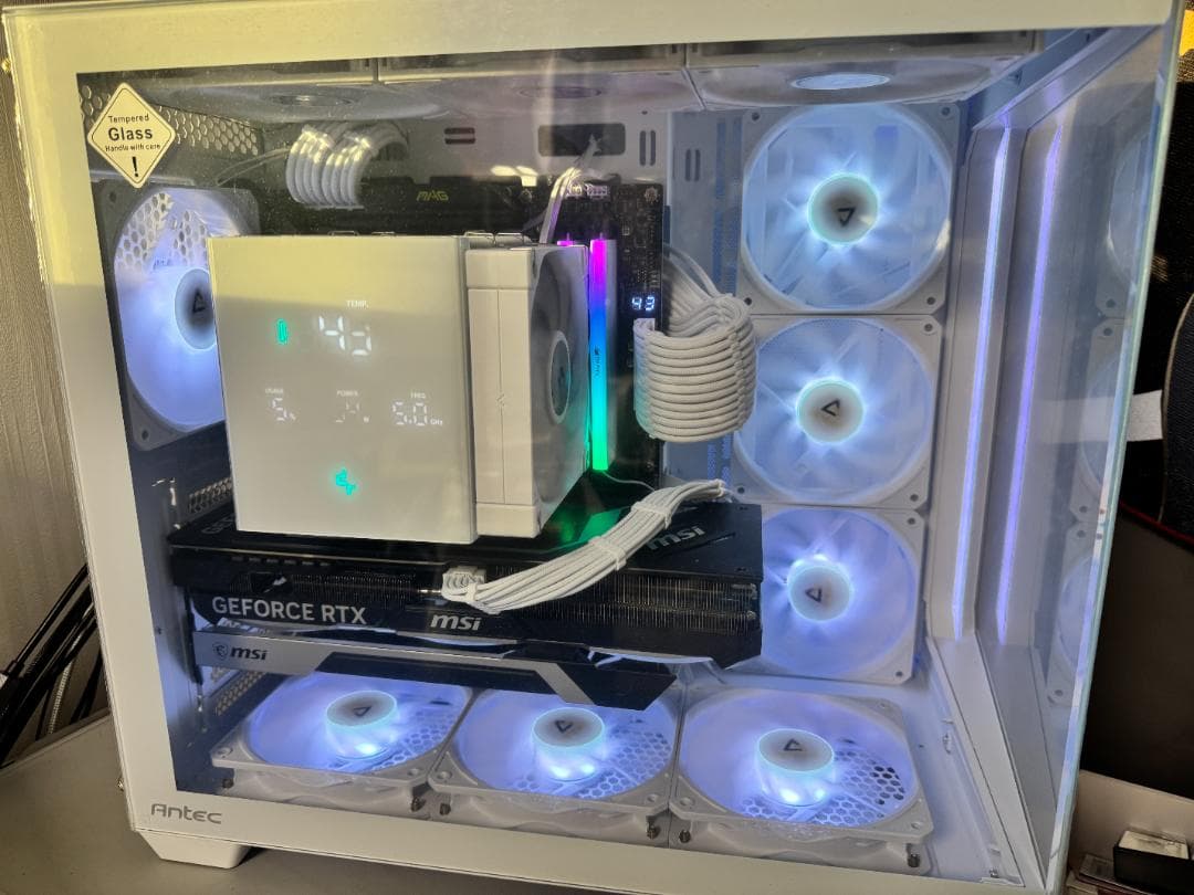 グラフィックボード・グラボ・ビデオカード MSI RTX 4070ti 12GB
