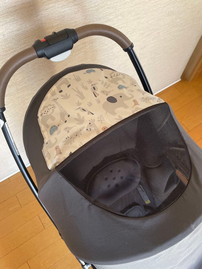 アップリカ 超軽量A型ベビーカー カルーンエアーメッシュ【送料込み】