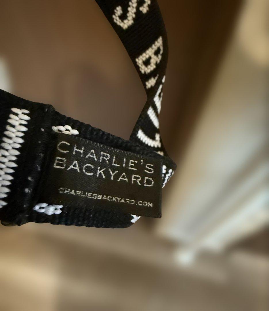 CHARLIE'S BACKYARD ハーネス・首輪・リードの3点セット