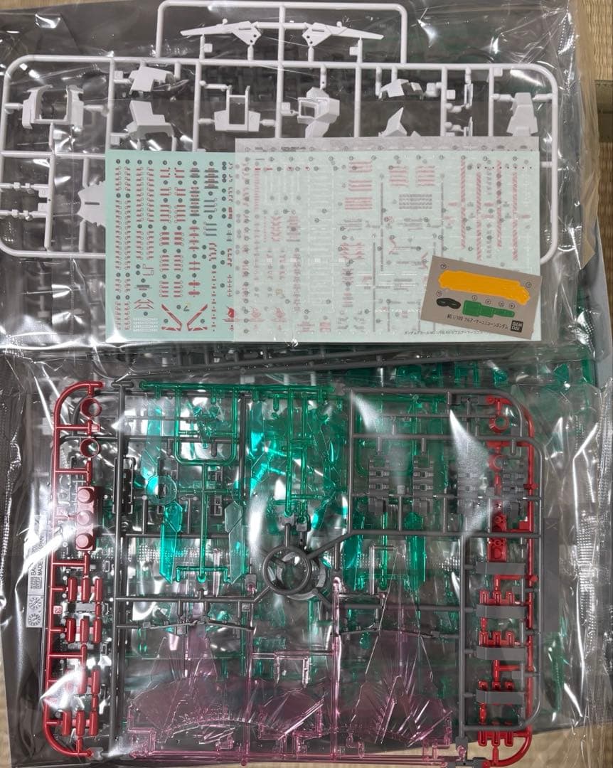B*u様 MG1/100 RX-0 フルアーマーユニコーンガンダムVer.Ka