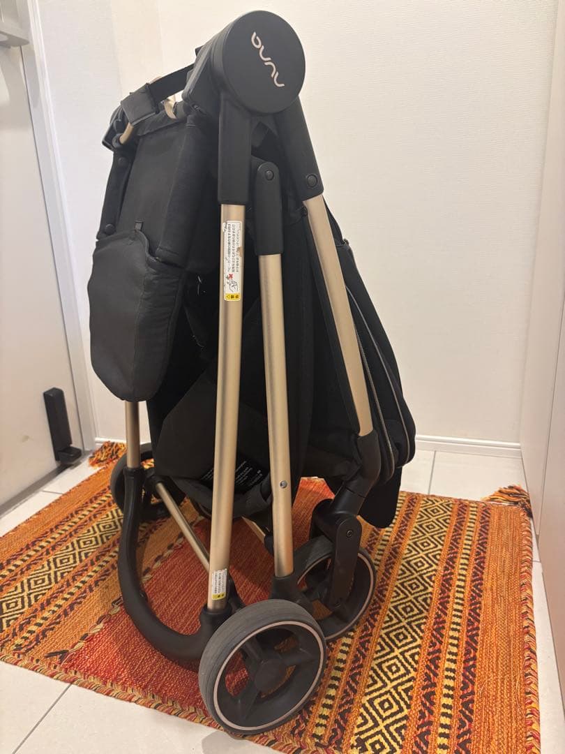 NUNA ixxa ベビーカー リベテッドローズ【廃盤】