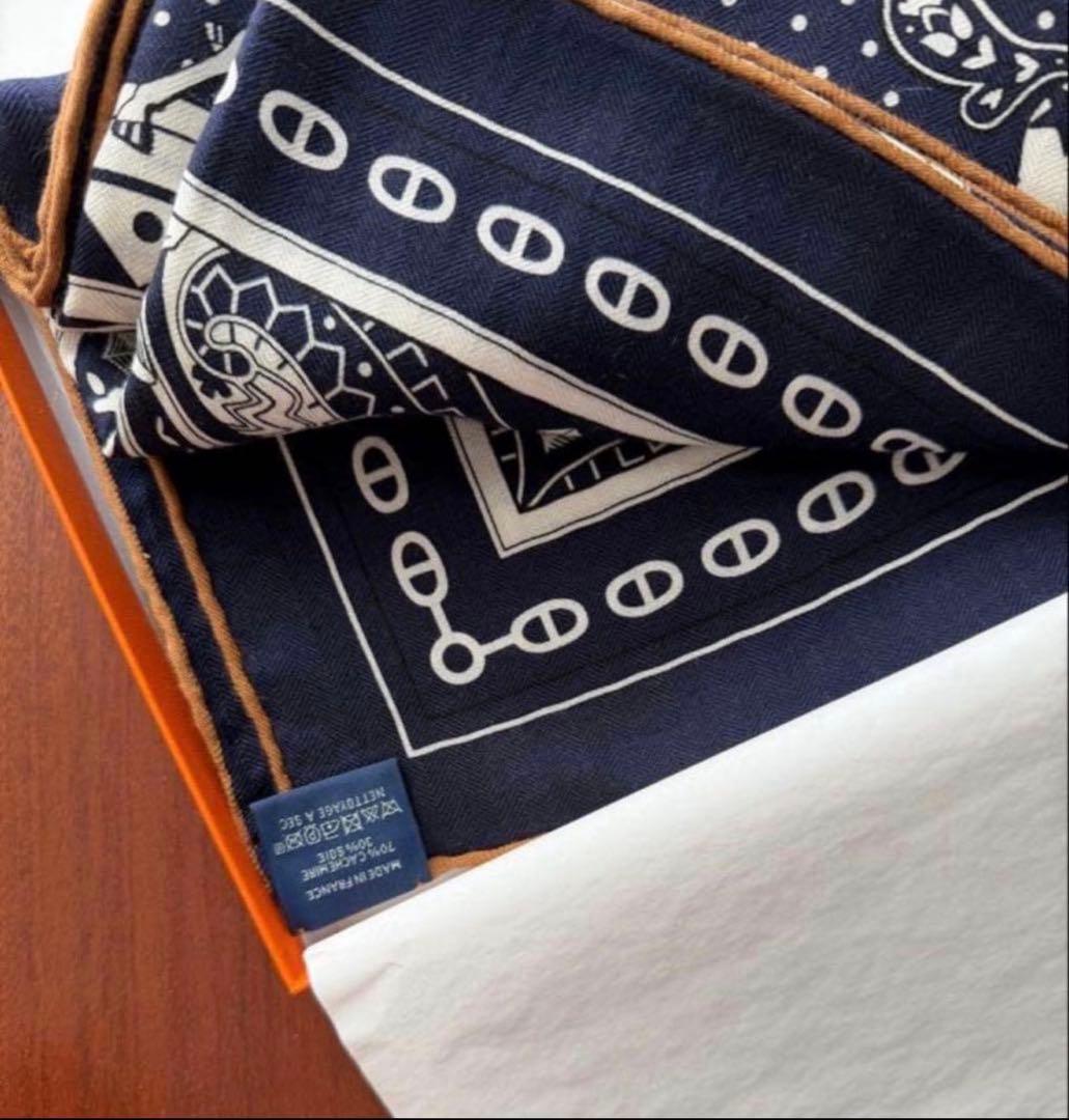 エルメス　シュヴァル・ドゥ・クール・バンダナ　カシシル　新品未使用
