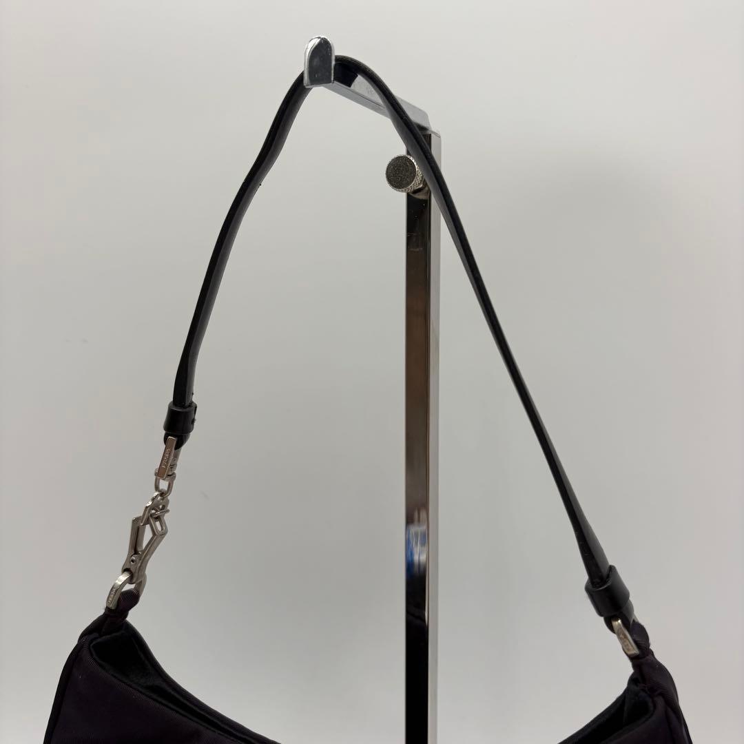 【良品！✨】 PRADA プラダ アクセサリーポーチ ハンドバッグ パープル 紫
