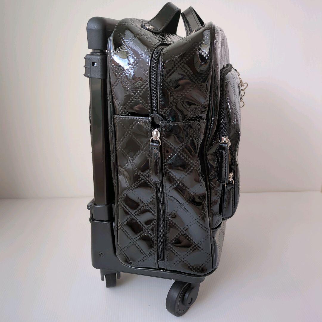 【美品】SWANY キャリーケース　キルティング　エナメル調　多収納　機内持込み