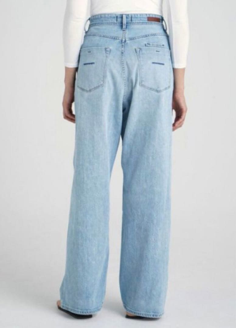 YANUK ルーズストレート JOAN 23 ジョーン