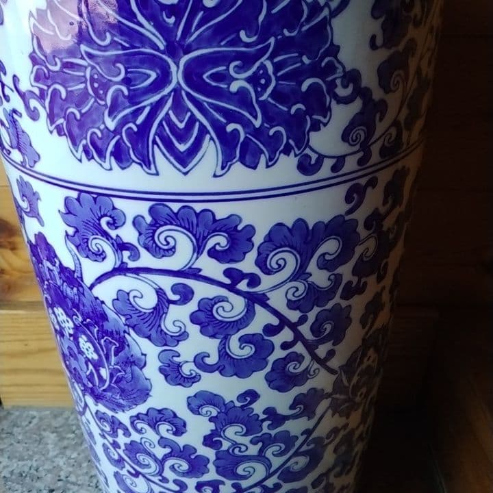 傘立て陶器　アンティーク傘立て