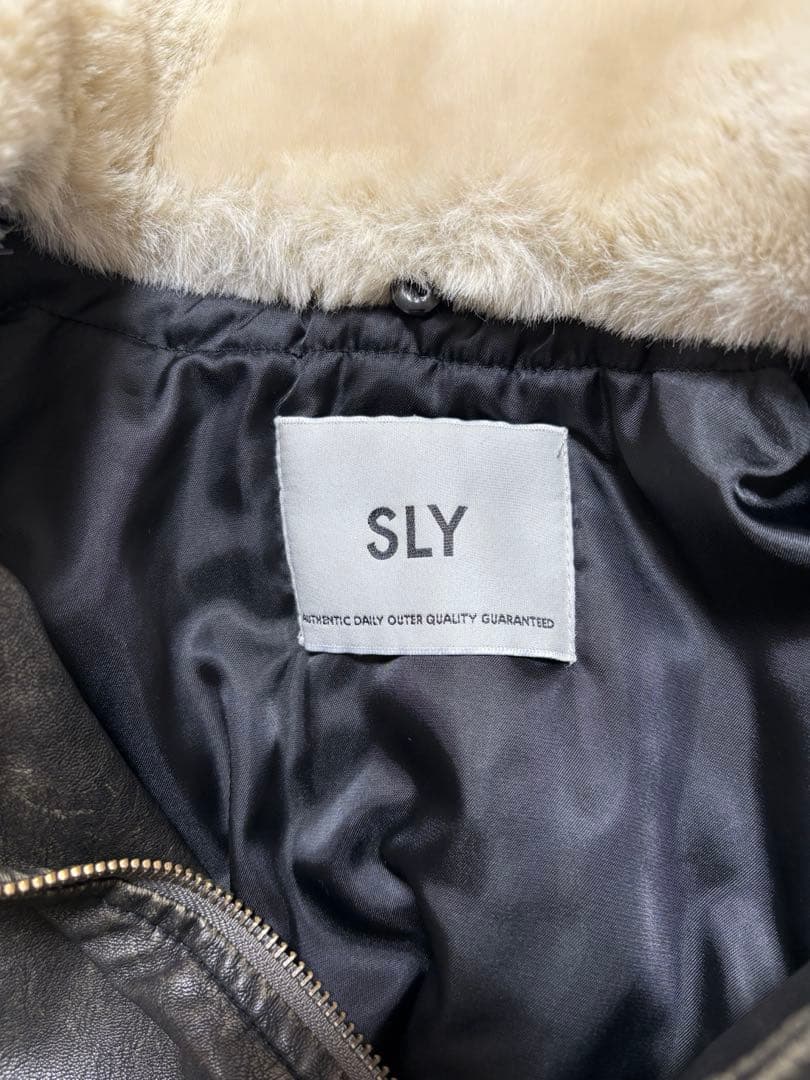 SLY ヴィンテージ フェイクレザー ショートブルゾン