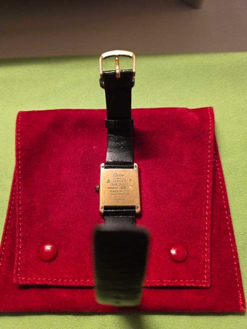 Cartier レクタングル 時計 ゴールド