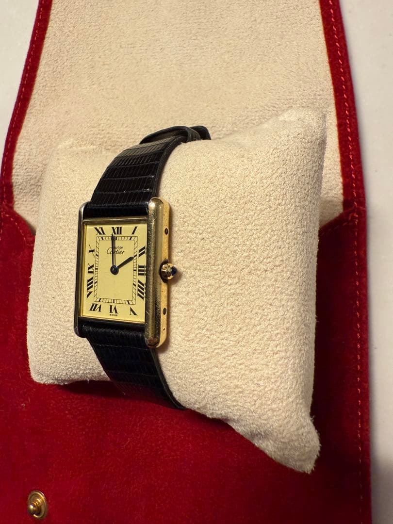 Cartier レクタングル 時計 ゴールド