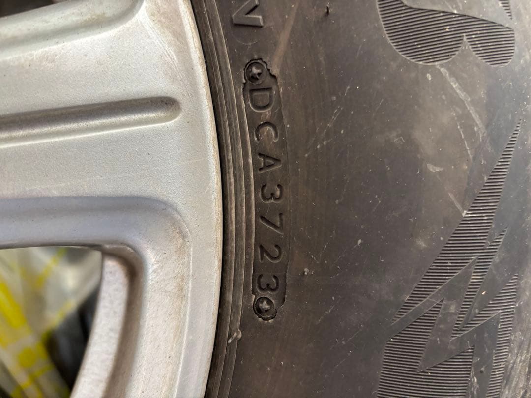 【お肉さん専用3/4】BLIZZAK DM-V3 215/70R16 100Q