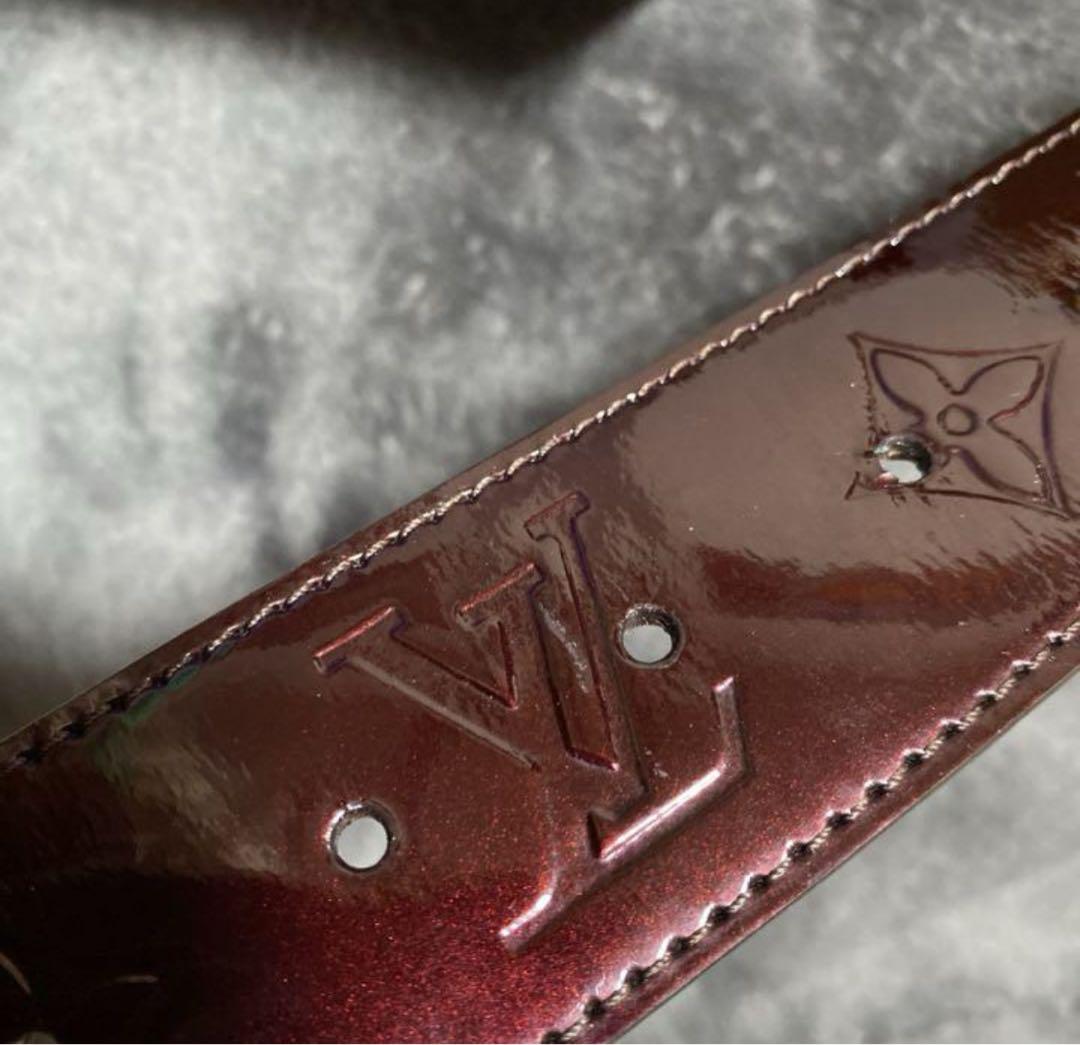 Louis Vuitton バーガンディ ベルト