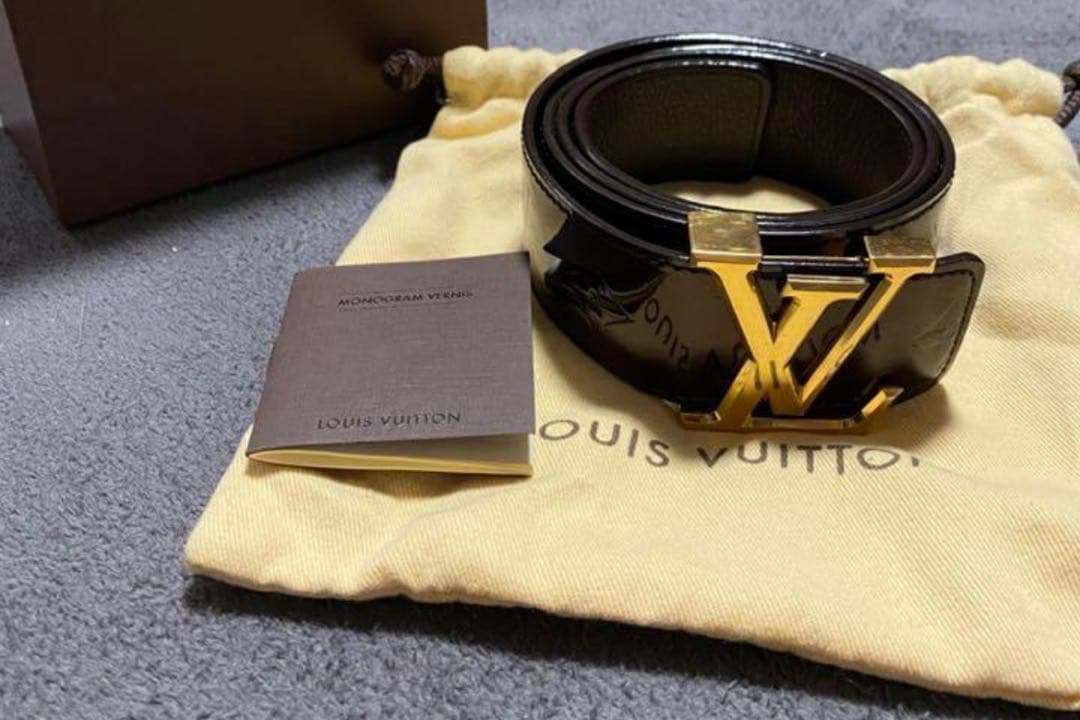 Louis Vuitton バーガンディ ベルト