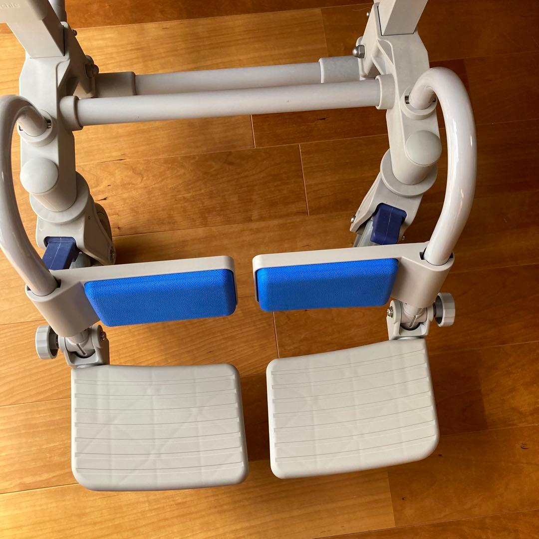 シャワー用車椅子（中古）ウチエシャトレチェアLU SAL