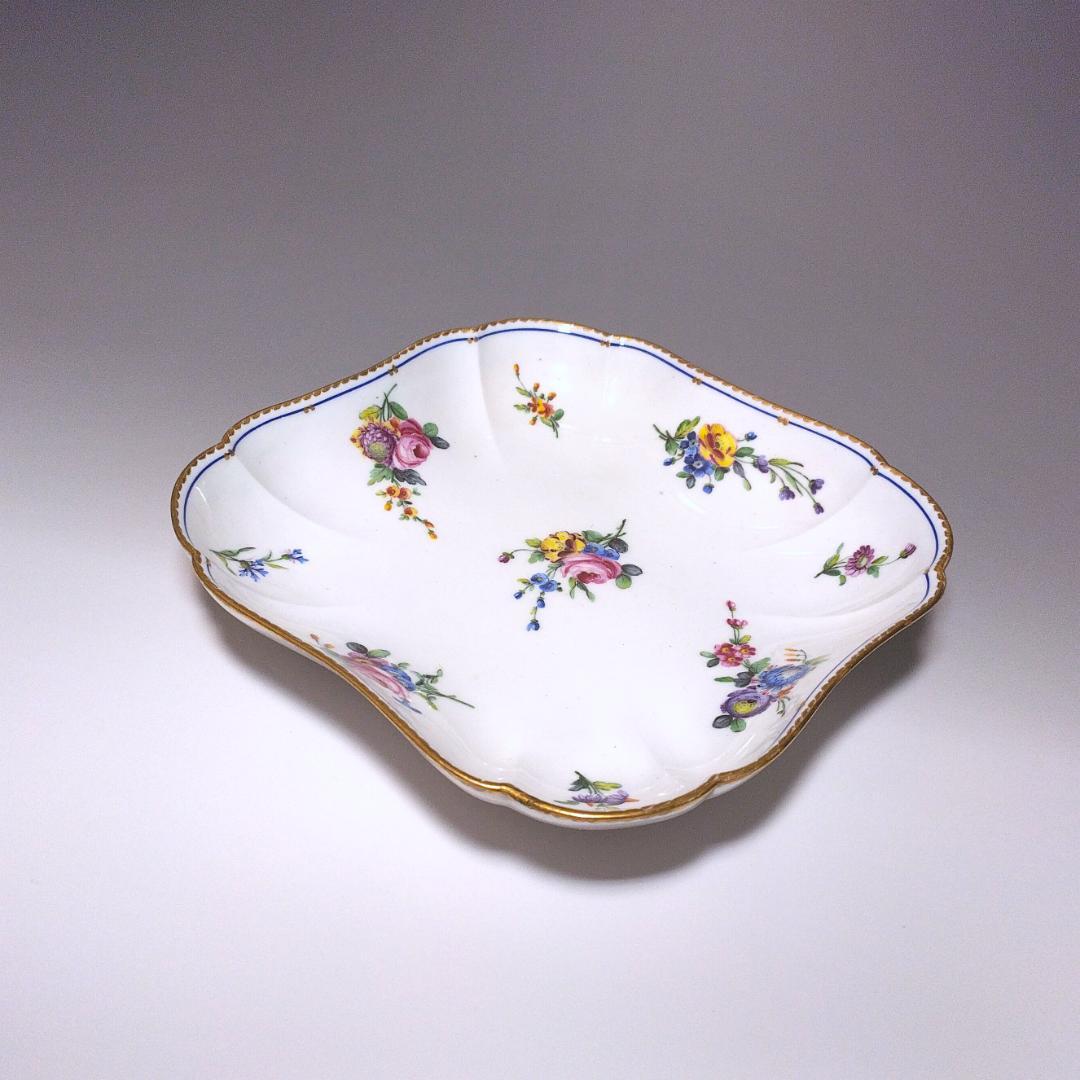 セーブル Sevres 1789年 ブルーライン金彩花絵 スクエアディッシュ