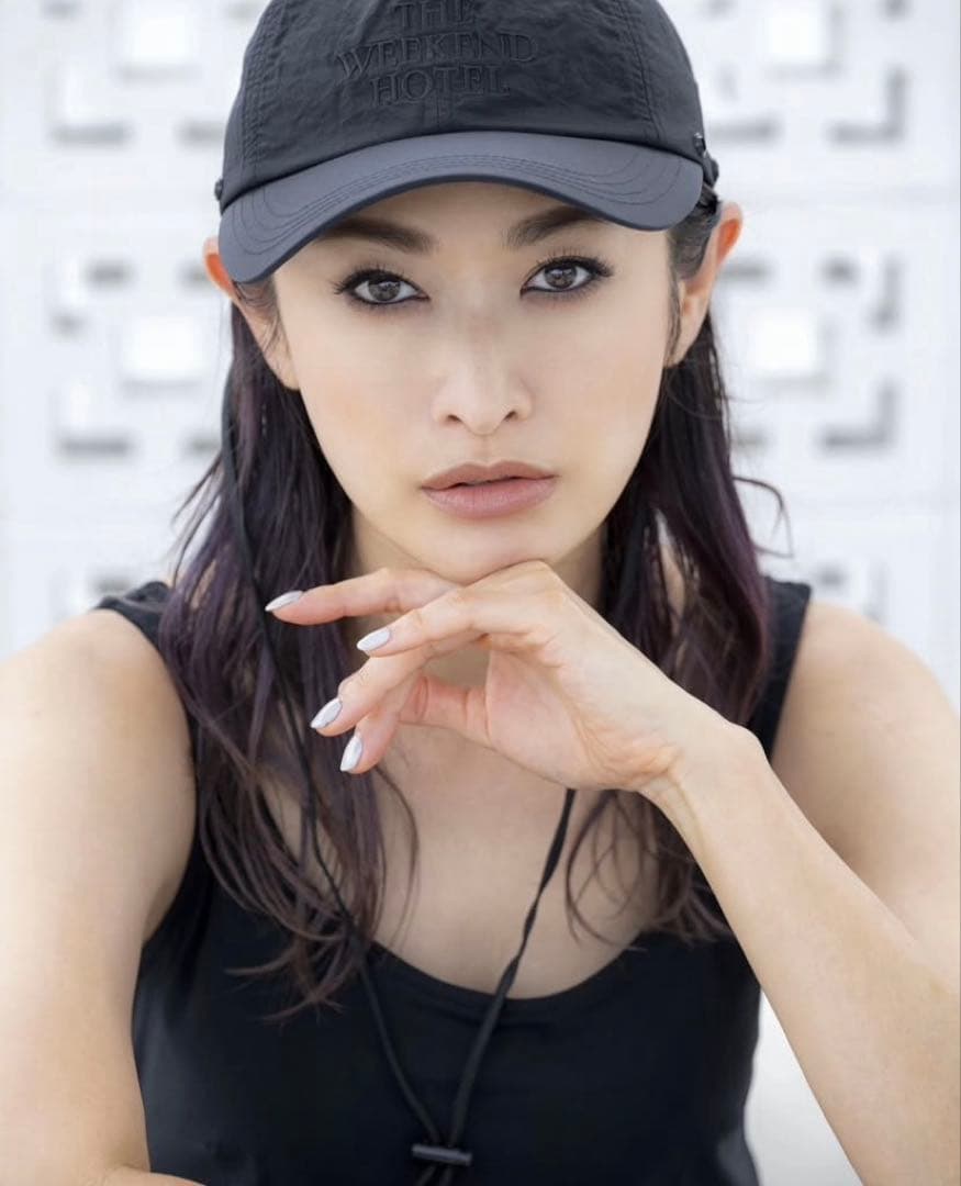 ザウィークエンドホテル　UVキャップ　山田優