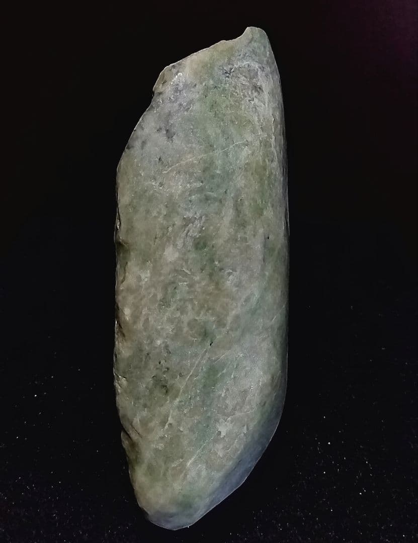 ★翡翠原石★糸魚川硬玉【大所川・転石・磨き0.6kg】
