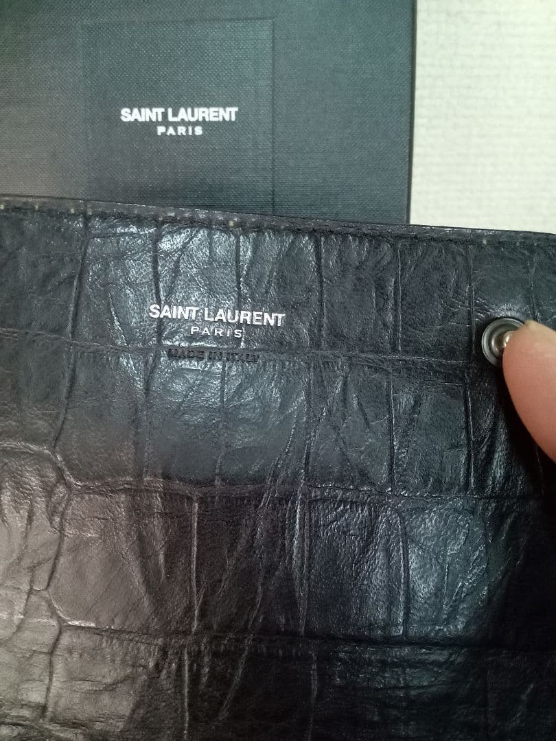 値下げ正規品✨️SAINT LAURENT PARIS✨️ 長財布　箱、保証書付