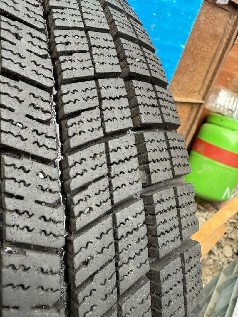 ナンカン　ICE ACTIVA スタッドレス 205/60R16 24年製2本