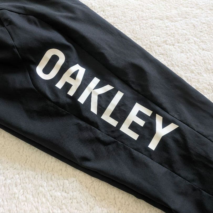 OAKLEY　大きめ トレーニングパンツウーブンパンツ ブラック　2XL