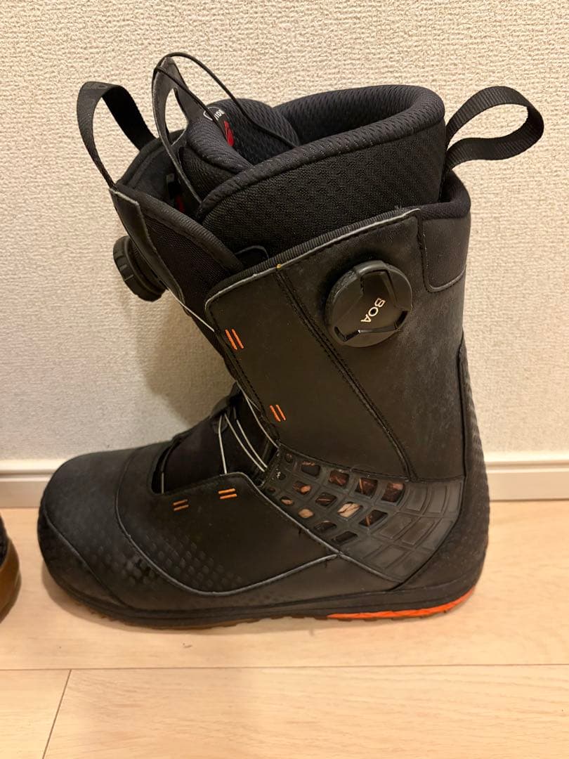 SALOMONスノボーブーツ FOCUS BOAシステム(12/6,7限定価格)