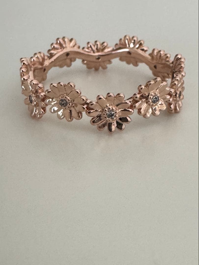 パンドラスパークリング デイジー フラワー クラウン ゴールド リング　数号20