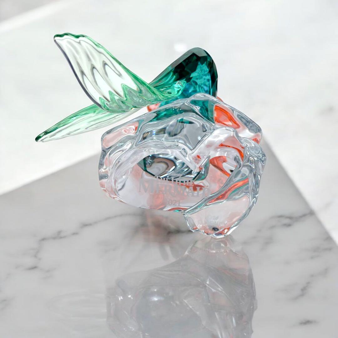 未使用　SWAROVSKI アリエル　置物　台座付き　お買上証明書付　箱　希少品