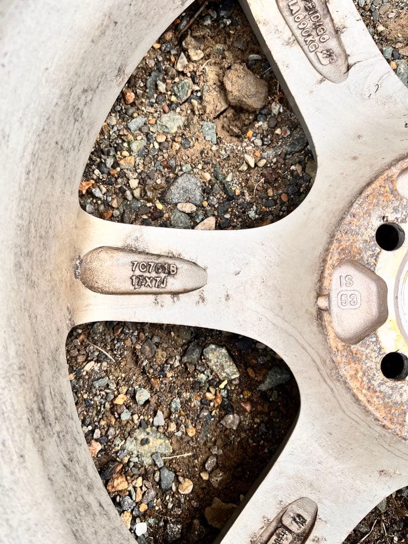 225/50R17 スタッドレスタイヤ ブリヂストン VRX2 17インチ