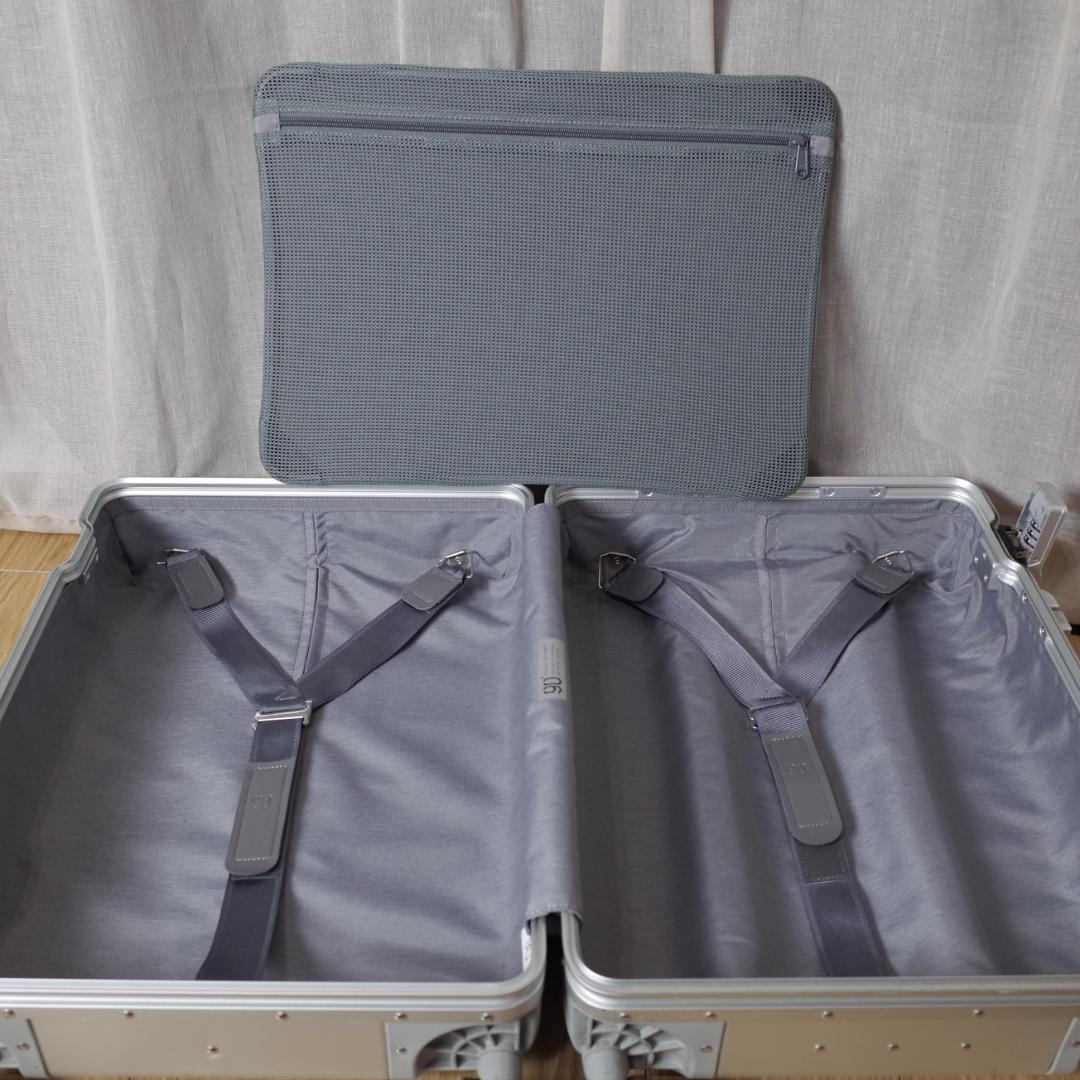 アルミシルバースーツケース　機内持ち込みサイズ　３１L　Xiaomi シャオミ