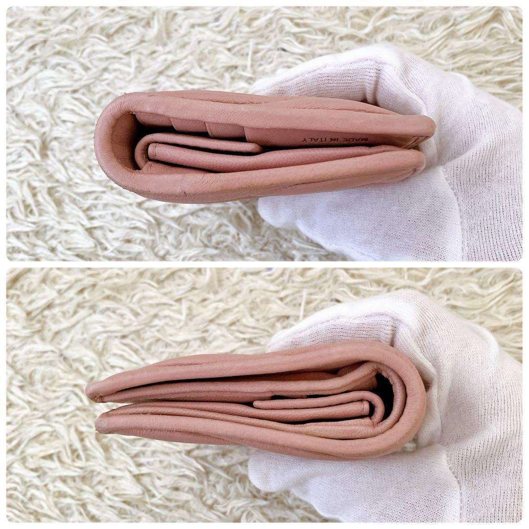 ギャランティ箱付✨ミュウミュウ 二つ折り財布 マテラッセ マトラッセ ピンク系
