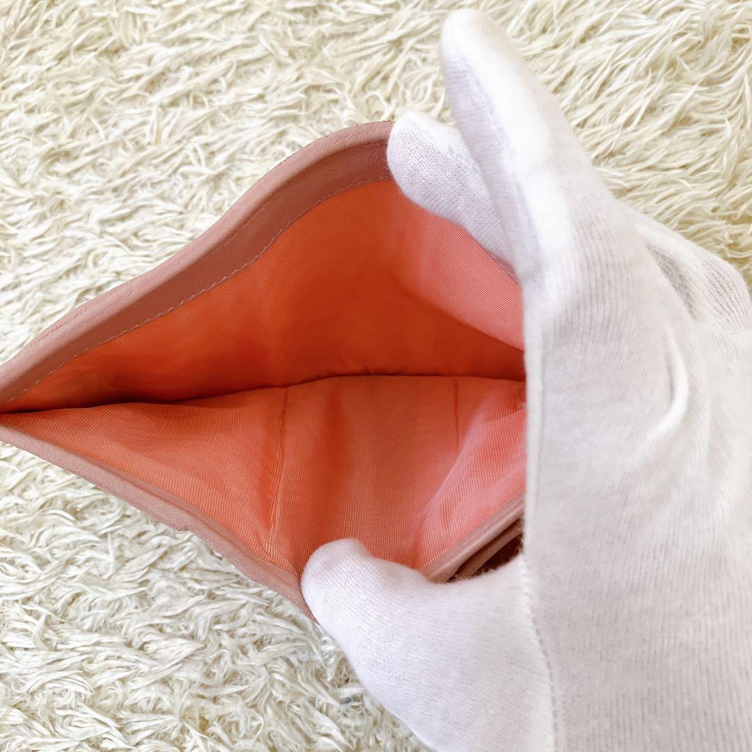 ギャランティ箱付✨ミュウミュウ 二つ折り財布 マテラッセ マトラッセ ピンク系
