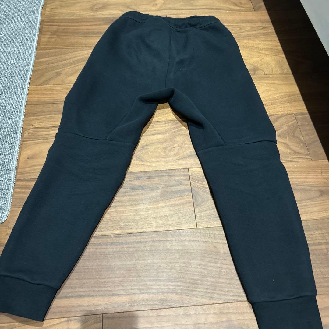 Nike テックフリース sサイズ