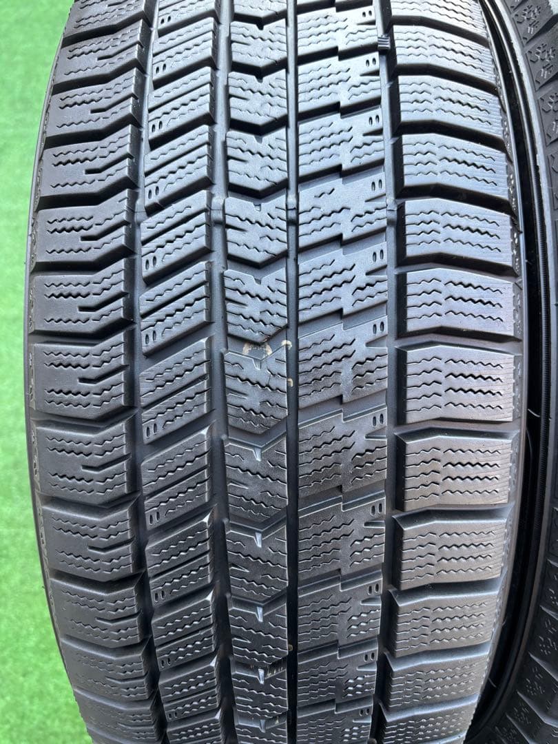GOOD YEAR スタッドレス205/55R17 2022年製 9~9.5分山