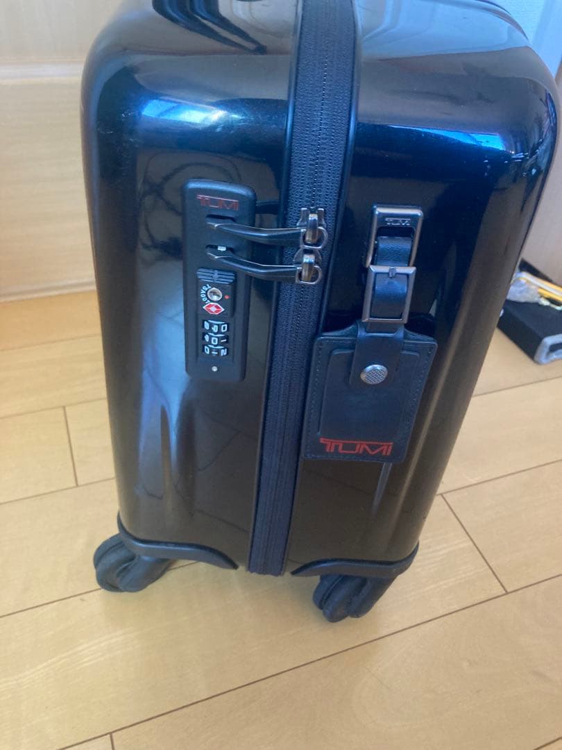 TUMI トゥミ V3 4輪 キャリーケースト スーツケース